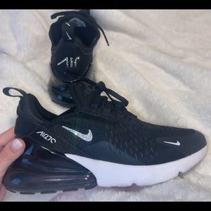 Customized Swarovski Nike Blinged Women's Nike Air Max 270